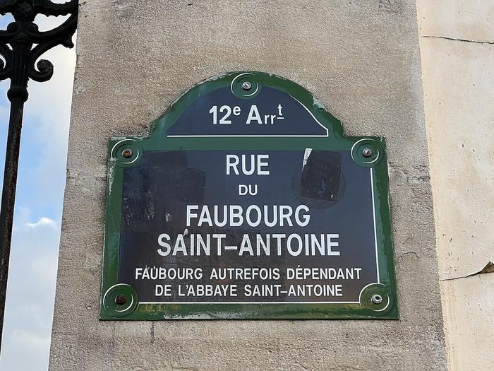 Paris 11ᵉ - Immobilier - CENTURY 21 Chorus-Saint-Antoine — Plaque_Rue_Faubourg_Saint_Antoine