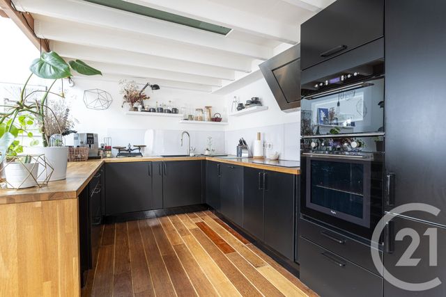 Afficher la photo en grand Appartement F3 à vendre - 3 pièces - 79.0 m2 - PARIS - 75011 - ILE-DE-FRANCE - Century 21 Chorus Saint-Antoine