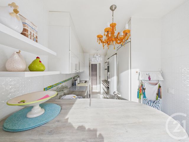 Appartement F4 à vendre - 4 pièces - 83.0 m2 - PARIS - 75012 - ILE-DE-FRANCE - Century 21 Chorus Saint-Antoine