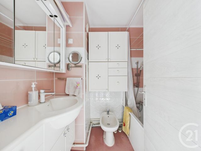 Appartement F4 à vendre - 4 pièces - 83.0 m2 - PARIS - 75012 - ILE-DE-FRANCE - Century 21 Chorus Saint-Antoine