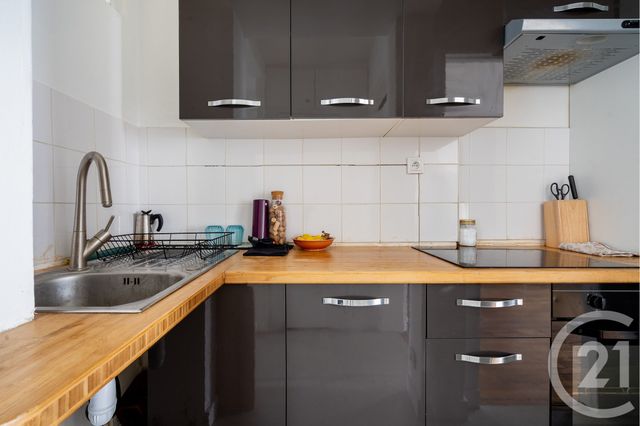 Appartement F3 à vendre - 3 pièces - 52.02 m2 - PARIS - 75011 - ILE-DE-FRANCE - Century 21 Chorus Saint-Antoine