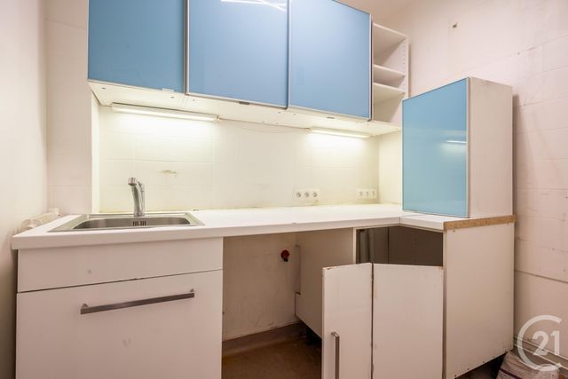 Appartement F3 à vendre - 3 pièces - 50.0 m2 - PARIS - 75011 - ILE-DE-FRANCE - Century 21 Chorus Saint-Antoine