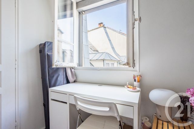 Appartement Studio à vendre - 1 pièce - 16.0 m2 - PARIS - 75011 - ILE-DE-FRANCE - Century 21 Chorus Saint-Antoine