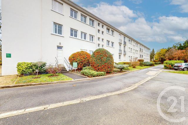 Appartement F5 à vendre - 5 pièces - 108.5 m2 - MAISONS LAFFITTE - 78 - ILE-DE-FRANCE - Century 21 Chorus Saint-Antoine