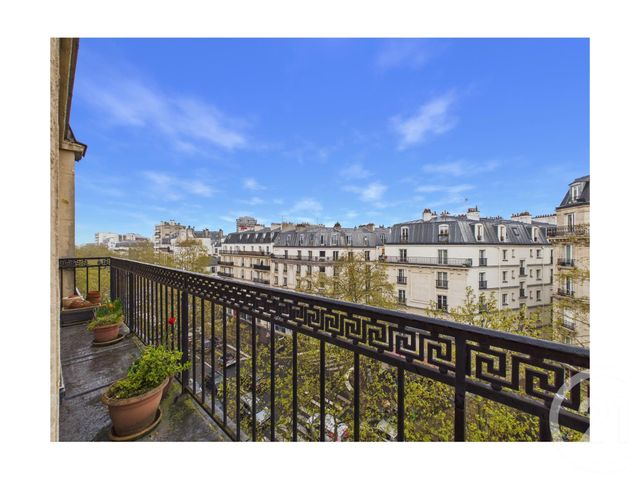  - PARIS - 