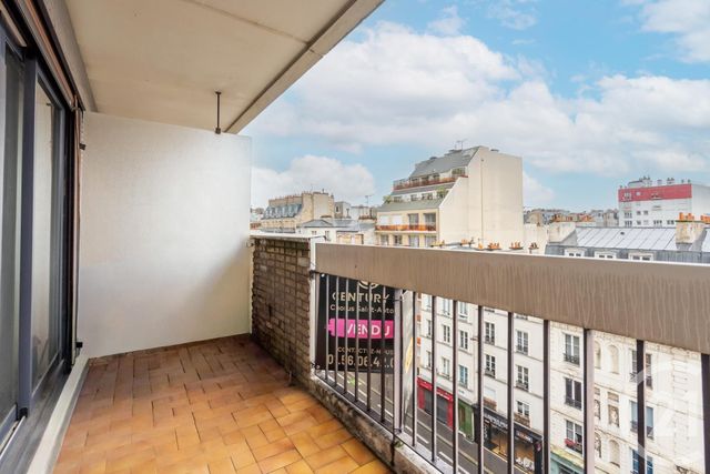 Appartement F3 à vendre - 3 pièces - 79.0 m2 - PARIS - 75011 - ILE-DE-FRANCE - Century 21 Chorus Saint-Antoine