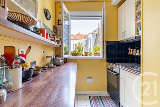 Appartement F3 à vendre - 3 pièces - 64.7 m2 - PARIS - 75011 - ILE-DE-FRANCE - Century 21 Chorus Saint-Antoine