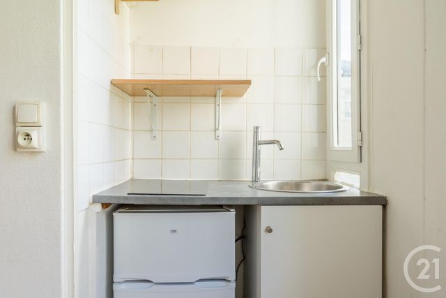 Appartement F1 à vendre - 1 pièce - 13.18 m2 - PARIS - 75011 - ILE-DE-FRANCE - Century 21 Chorus Saint-Antoine