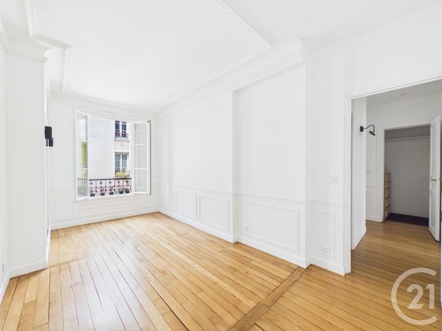 Appartement T2 à vendre - 2 pièces - 53.0 m2 - PARIS - 75012 - ILE-DE-FRANCE - Century 21 Chorus Saint-Antoine
