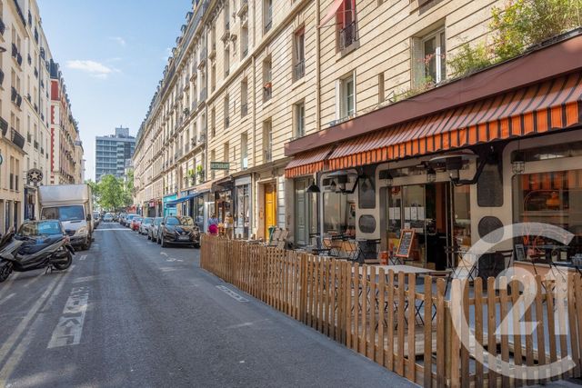 Appartement F2 bis à vendre - 3 pièces - 47.0 m2 - PARIS - 75011 - ILE-DE-FRANCE - Century 21 Chorus Saint-Antoine