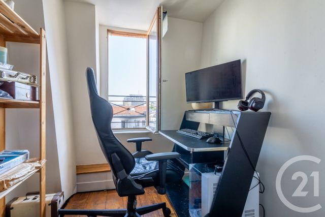 Appartement F3 bis à vendre - 3 pièces - 69.0 m2 - PARIS - 75011 - ILE-DE-FRANCE - Century 21 Chorus Saint-Antoine