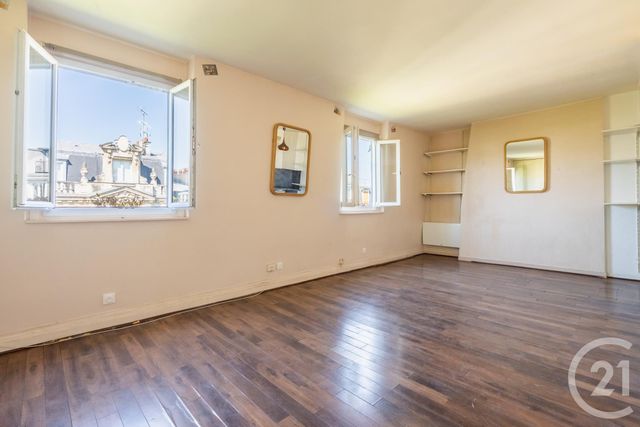 Appartement Studio à vendre - 1 pièce - 31.0 m2 - PARIS - 75011 - ILE-DE-FRANCE - Century 21 Chorus Saint-Antoine