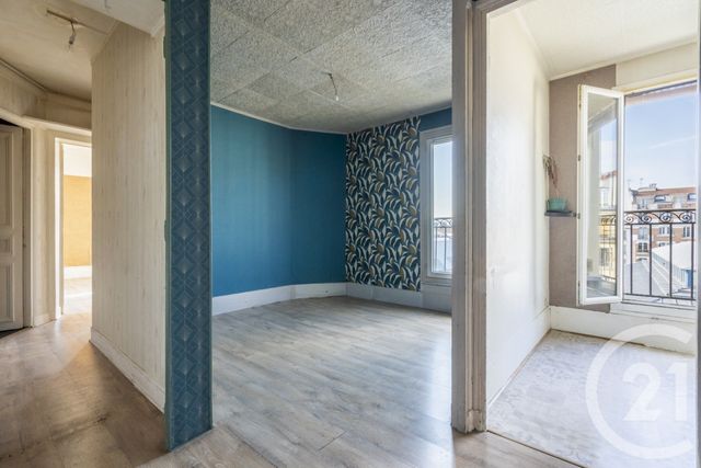 Appartement T4 à vendre - 4 pièces - 55.5 m2 - PARIS - 75011 - ILE-DE-FRANCE - Century 21 Chorus Saint-Antoine