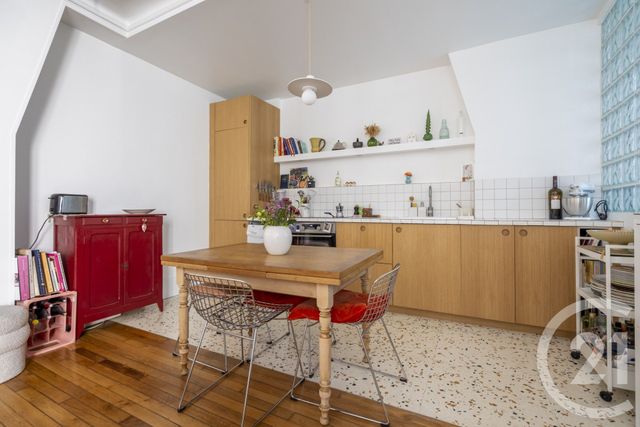 Appartement F2 à vendre - 2 pièces - 44.0 m2 - PARIS - 75011 - ILE-DE-FRANCE - Century 21 Chorus Saint-Antoine