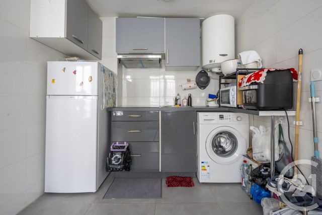 Appartement F2 à vendre - 2 pièces - 25.44 m2 - PARIS - 75011 - ILE-DE-FRANCE - Century 21 Chorus Saint-Antoine