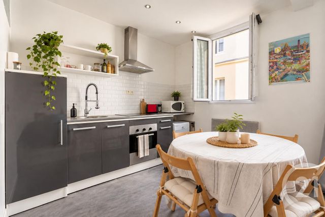 Appartement F1 à vendre - 1 pièce - 29.0 m2 - PARIS - 75011 - ILE-DE-FRANCE - Century 21 Chorus Saint-Antoine