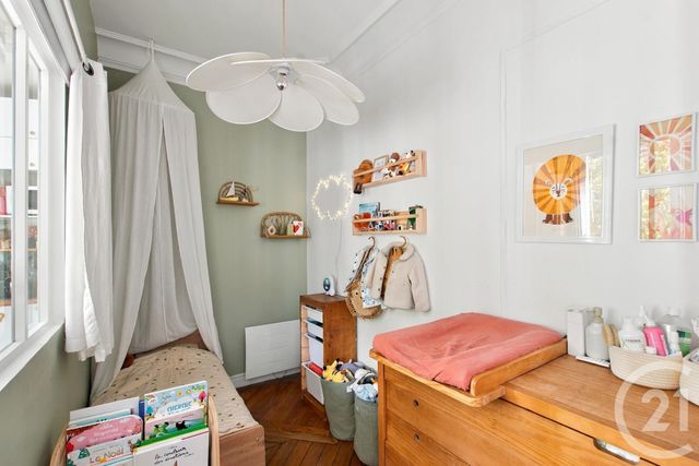 Appartement à vendre - 3 pièces - 50.0 m2 - PARIS - 75011 - ILE-DE-FRANCE - Century 21 Chorus Saint-Antoine