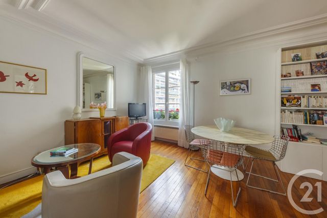 Appartement F3 à vendre - 3 pièces - 59.0 m2 - PARIS - 75014 - ILE-DE-FRANCE - Century 21 Chorus Saint-Antoine