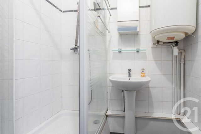 Appartement F2 à vendre - 2 pièces - 35.25 m2 - PARIS - 75011 - ILE-DE-FRANCE - Century 21 Chorus Saint-Antoine