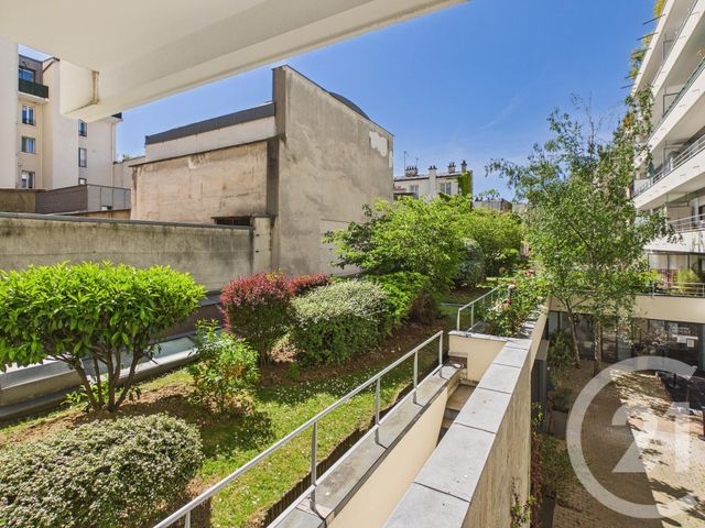 Appartement F2 à vendre - 2 pièces - 40.0 m2 - PARIS - 75011 - ILE-DE-FRANCE - Century 21 Chorus Saint-Antoine