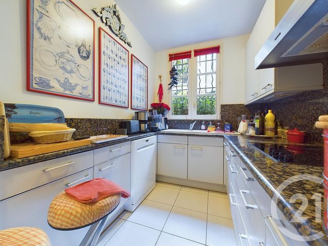 Appartement à vendre - 5 pièces - 131.0 m2 - PARIS - 75012 - ILE-DE-FRANCE - Century 21 Chorus Saint-Antoine