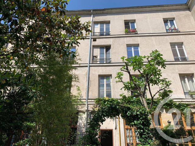 Appartement F2 à vendre - 3 pièces - 39.17 m2 - PARIS - 75011 - ILE-DE-FRANCE - Century 21 Chorus Saint-Antoine