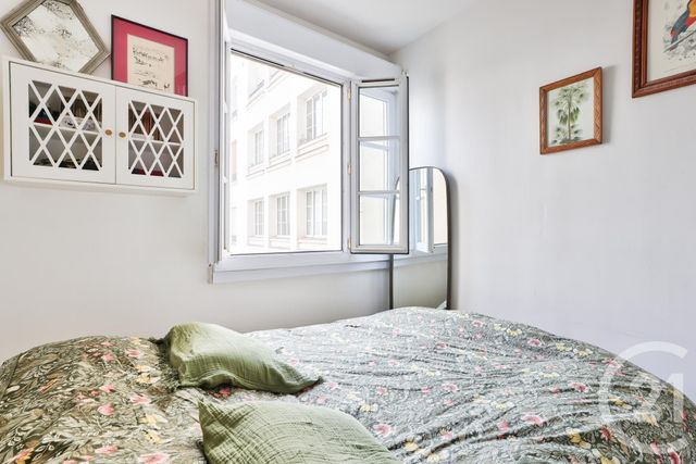 Appartement F5 à vendre - 5 pièces - 99.54 m2 - PARIS - 75011 - ILE-DE-FRANCE - Century 21 Chorus Saint-Antoine