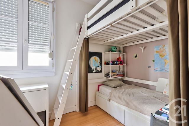 Appartement F5 à vendre - 5 pièces - 99.54 m2 - PARIS - 75011 - ILE-DE-FRANCE - Century 21 Chorus Saint-Antoine