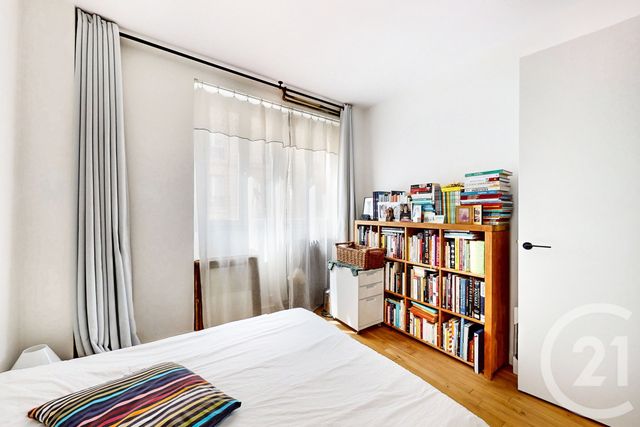 Afficher la photo en grand Appartement F3 à vendre - 3 pièces - 86.15 m2 - PARIS - 75011 - ILE-DE-FRANCE - Century 21 Chorus Saint-Antoine