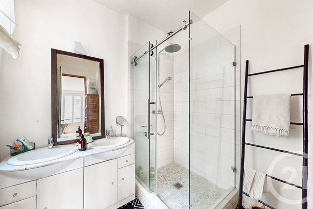 Afficher la photo en grand Appartement F3 à vendre - 3 pièces - 86.15 m2 - PARIS - 75011 - ILE-DE-FRANCE - Century 21 Chorus Saint-Antoine