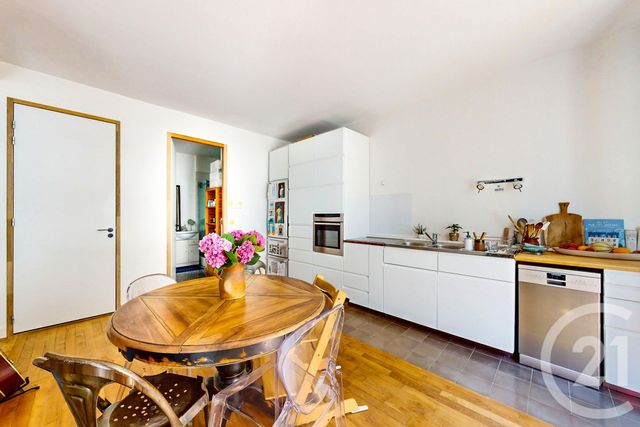 Afficher la photo en grand Appartement F3 à vendre - 3 pièces - 86.15 m2 - PARIS - 75011 - ILE-DE-FRANCE - Century 21 Chorus Saint-Antoine