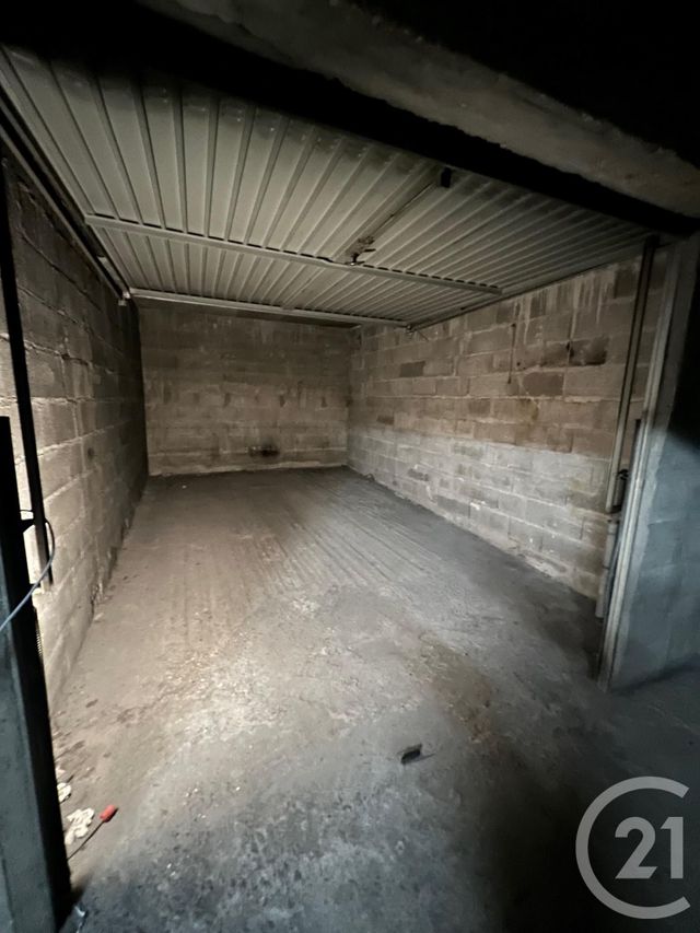 parking à vendre - 15.34 m2 - PARIS - 75011 - ILE-DE-FRANCE - Century 21 Chorus Saint-Antoine