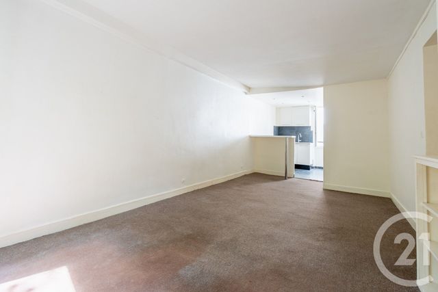 Afficher la photo en grand Appartement Studio à vendre - 1 pièce - 25.5 m2 - PARIS - 75011 - ILE-DE-FRANCE - Century 21 Chorus Saint-Antoine