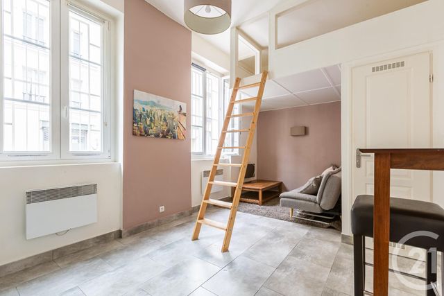 Appartement F1 à vendre - 1 pièce - 20.0 m2 - PARIS - 75011 - ILE-DE-FRANCE - Century 21 Chorus Saint-Antoine