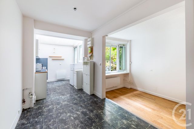 Appartement F2 à vendre - 2 pièces - 28.06 m2 - PARIS - 75011 - ILE-DE-FRANCE - Century 21 Chorus Saint-Antoine